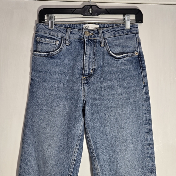 Zara Women's Cropped Jeans Raw Hem Sz 2 - Picture 3 of 6